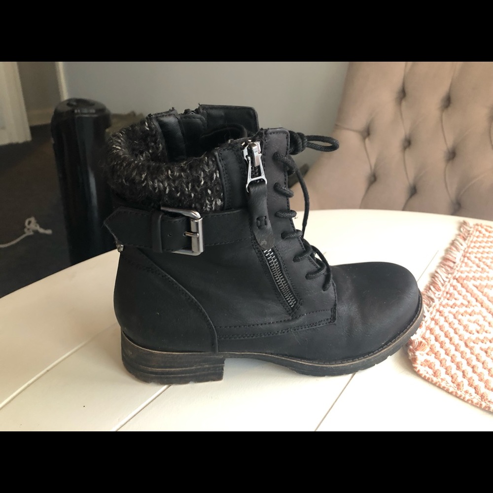 AE Boots